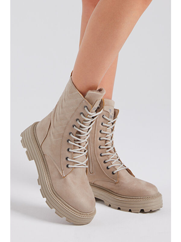 Kadın Krem Süet Kalın Taban Nakışlı Bağcıklı ve Fermuarlı Bot - Görsel 4