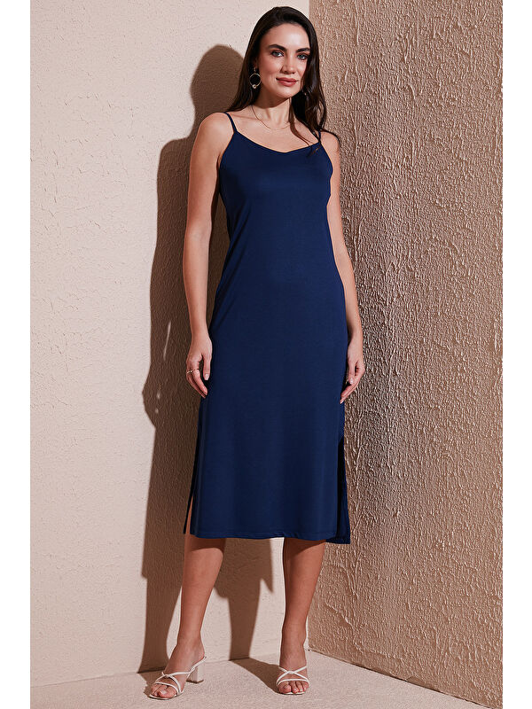 Lela Regular Fit İp Askılı Yırtmaç Detaylı Midi Kadın Elbise 5866128