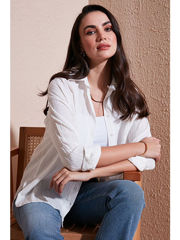 Lela Regular Fit Uzun Kollu Dokulu Kadın Gömlek 6772799