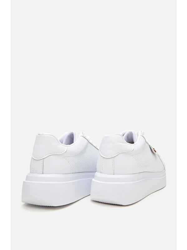 Kadın Beyaz Kalın Tabanlı Spor Ayakkabı - Görsel 7