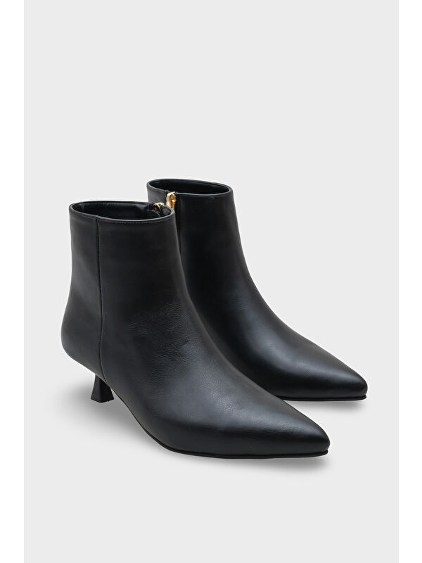 Essie Kadın Bot - Görsel 3