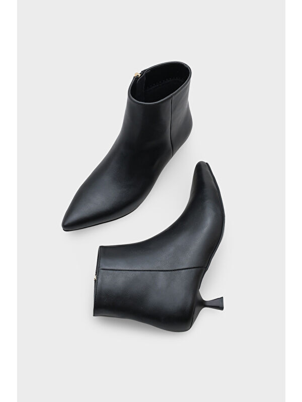 Essie Kadın Bot - Görsel 4