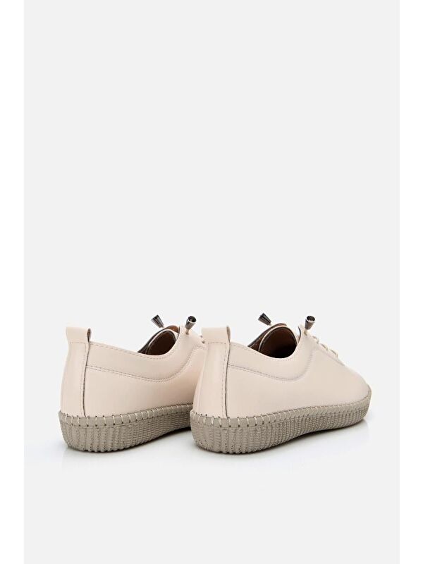 Kadın Bej Esnek Tabanlı Comfort Düz Ayakkabı - Görsel 7