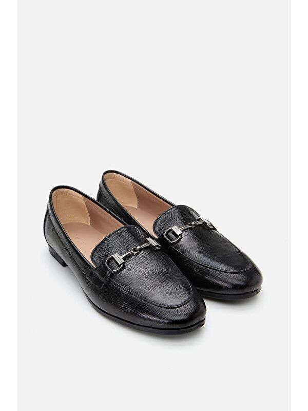 Kadın Siyah Tokalı Klasik Loafer - Görsel 5