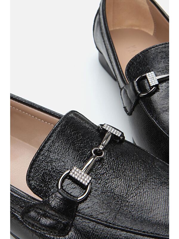 Kadın Siyah Tokalı Klasik Loafer - Görsel 8