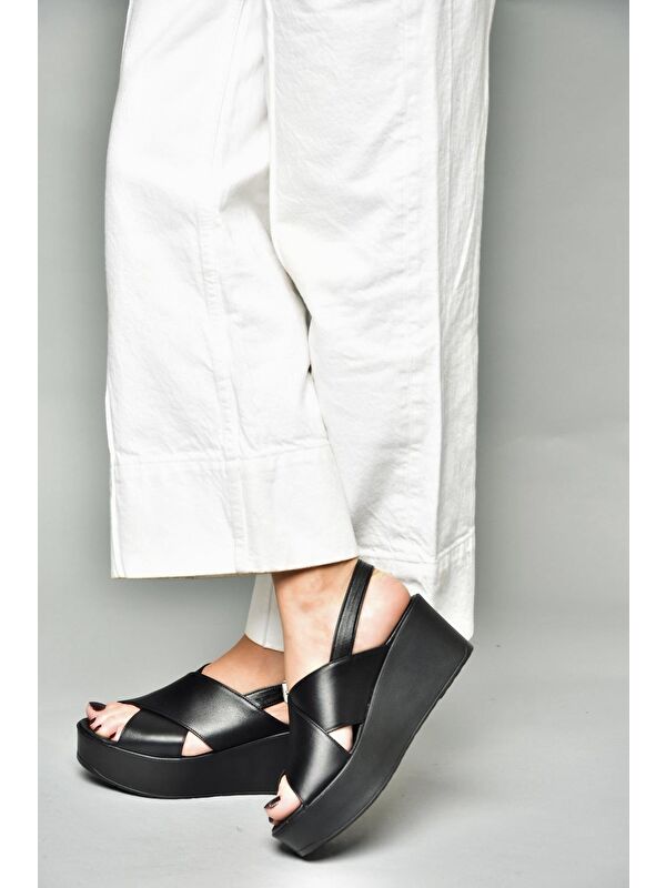 P5553275 Siyah Kadın Dolgu Topuklu Ayakkabı - Görsel 5