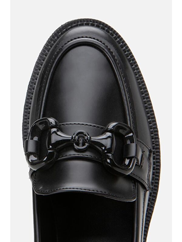 Kadın Siyah Tokalı Klasik Loafer - Görsel 8