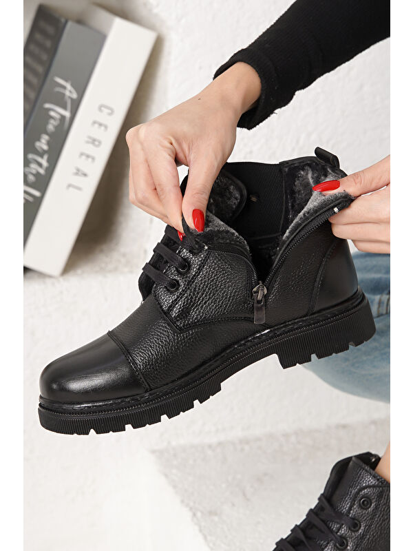 Darko Soğuk Geçirmez Kürklü Kadın Bot - Görsel 3