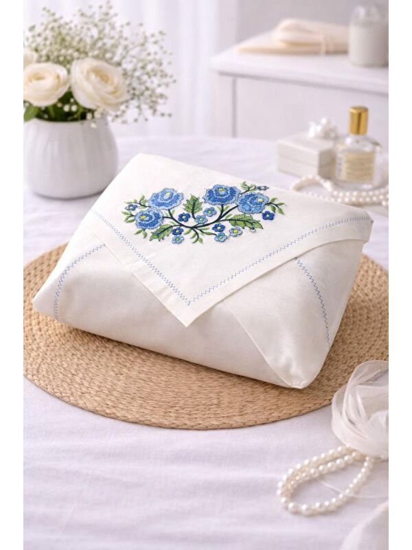 Çeyiz Diyarı Kanaviçe İşlemeli Gardenya 90x90 cm Tek Bohça Mavi