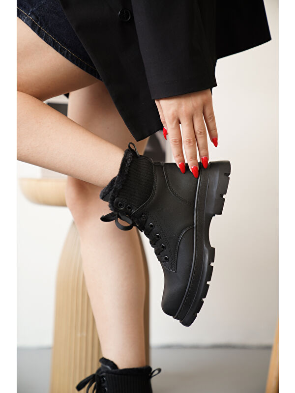 D0988 Soğuk Geçirmez Kışlık Kadın Bot & Bootie - Görsel 4