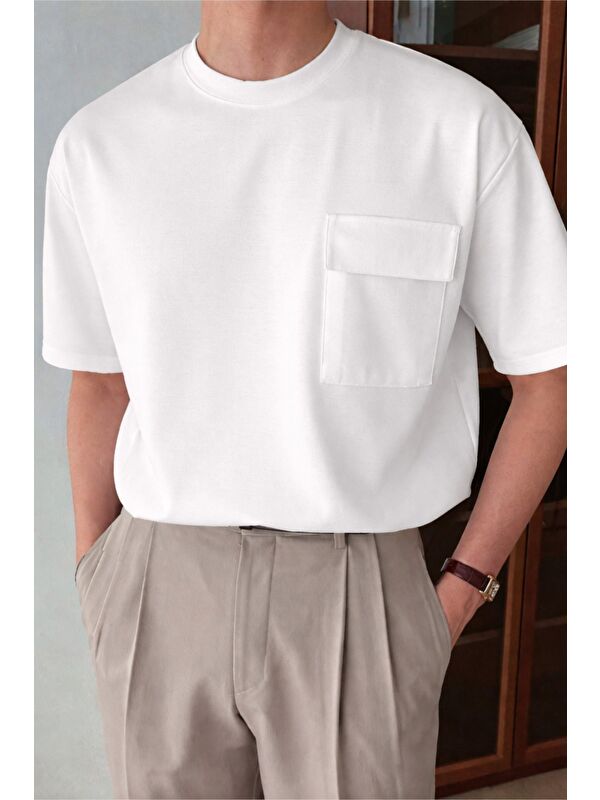 Tarz Cool Erkek Cepli Basic Tişört – Oversize Modern Kesim Günlük Stil