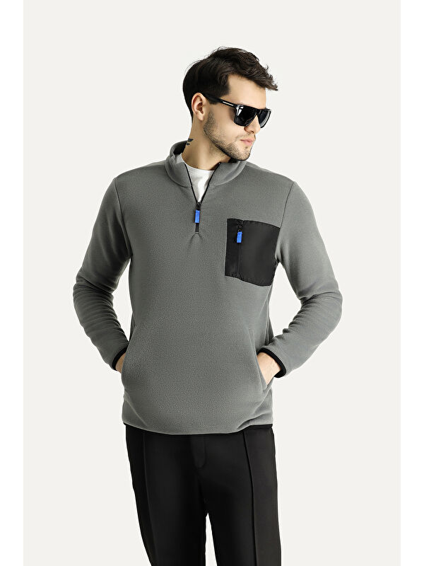 Kiğılı Yarım Fermuarlı Polar Büyük Beden Sweatshirt