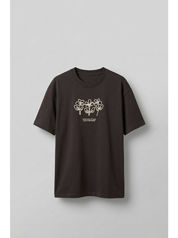 Abluka Online Erkek Oversize Çiçek Nakışlı T-Shirt Kahve