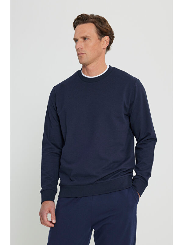 AC&Co / Altınyıldız Classics Erkek Lacivert Standart Fit Normal Kesim 2 İplik Recycle Pamuklu Bisiklet Yaka Sweatshirt