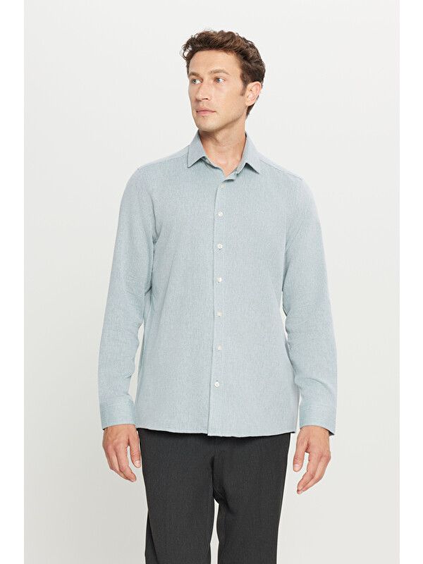 Altınyıldız Classics Erkek Koyu Yeşil %100 Pamuk Tailored Slim Fit Dar Kesim Klasik Yaka Armürlü Gömlek