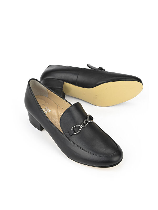 Kadın Hakiki Deri Topuklu Ayakkabı 1431030Z1607 Siyah - Görsel 5