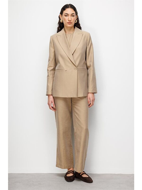 Mizalle Bej Rengi Kruvaze Blazer Ceket