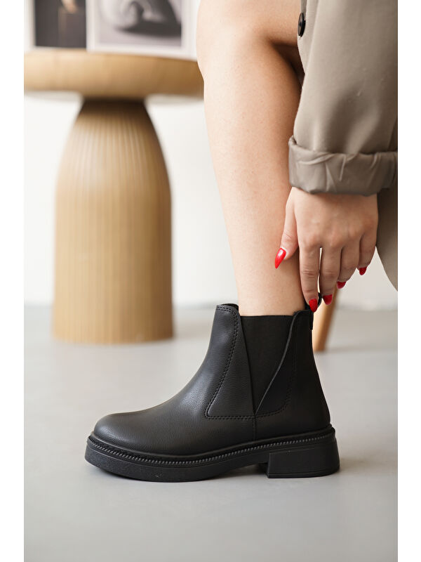 D0646 Soğuk Geçirmez Kışlık Kadın Bot & Bootie - Görsel 6