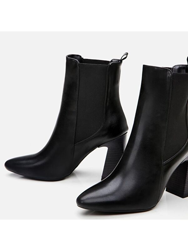 Siyah Kadın Topuklu Bot - Görsel 5