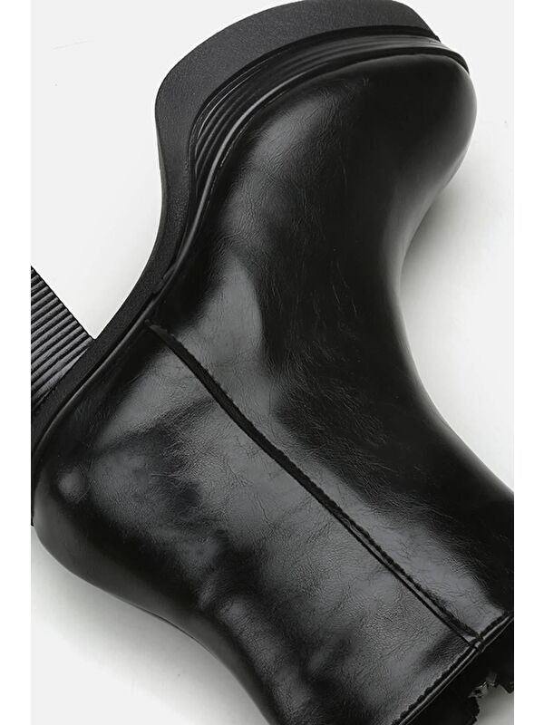 Siyah Kadın Topuklu Bot - Görsel 6