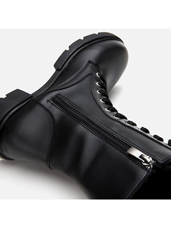 Siyah Kadın Zımbalı Düz Bot - Görsel 10