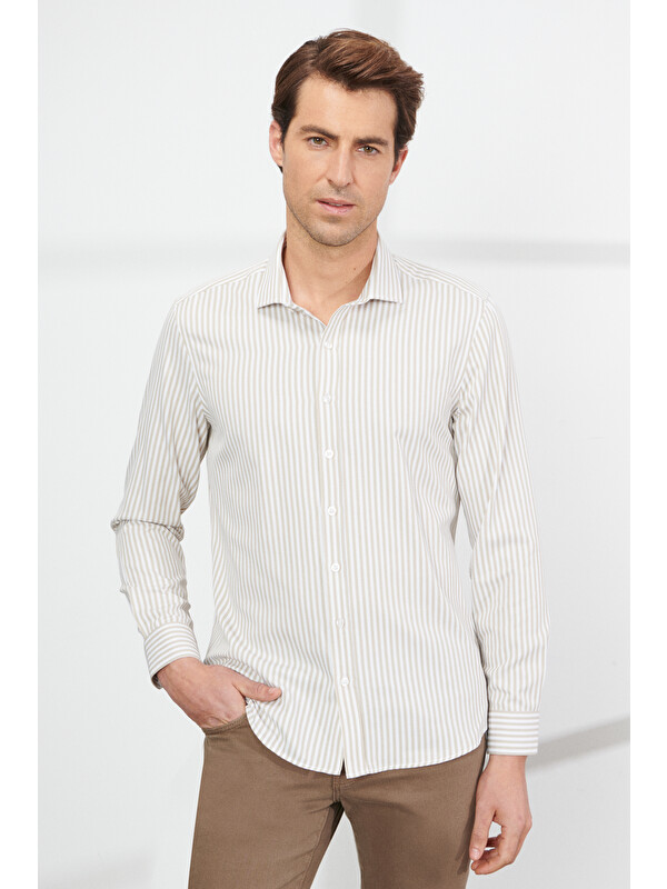 Altınyıldız Classics Erkek Beyaz-Bej Slim Fit Dar Kesim Küçük İtalyan Yaka Pamuklu Çizgili Gömlek