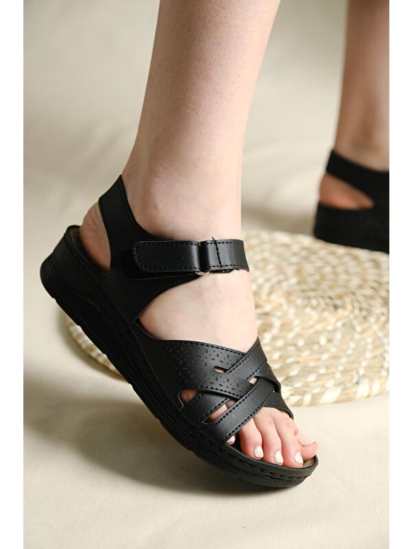 Sera Ortopedik Hafif Taban Günlük Anne Kadın Sandalet - Görsel 3