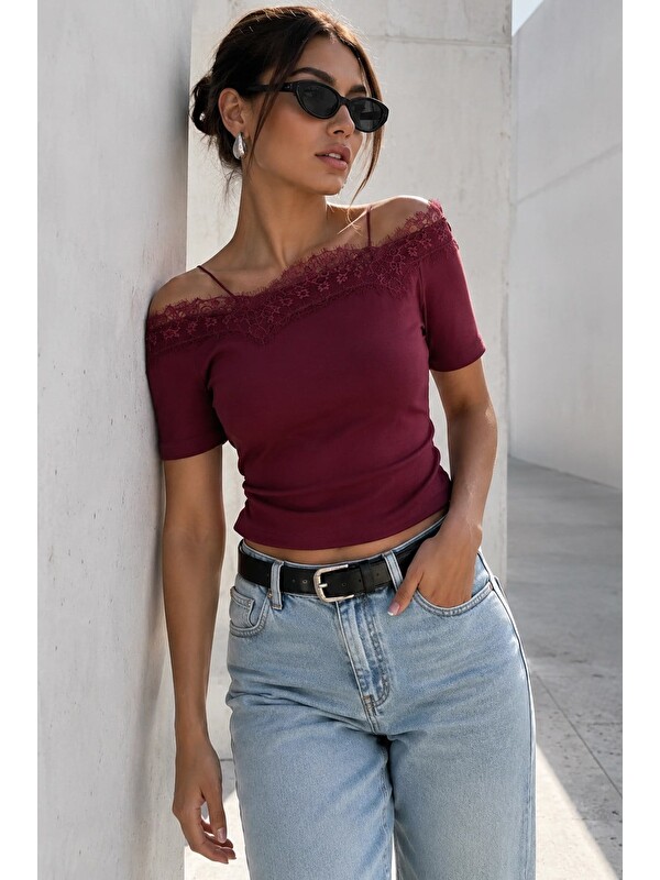 Madmext Bordo Dantelli Madonna Yaka Slim Fit Tişört Mg2743