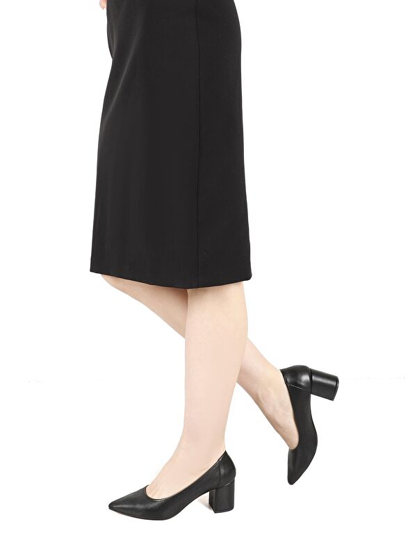 Gonderi(r) Mor Gonderi(r) Sivri Burun ZÜMRÜT-SİYAH Orta Kalın Topuklu Kadın Ayakkabı 38308