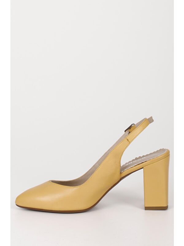 Gonderi(r) Bej Gonderi(r) Hakiki Deri Sivri Burun Yüksek Kalın Topuklu Arkası Açık Kadın Yazlık Ayakkabı