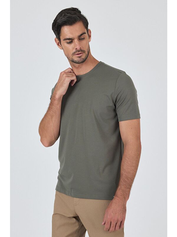 İMZA Koyu Haki Kısa Kol Bisiklet Yaka Cepsiz Pamuklu Casual Slim Fit Büyük Beden Tişört 1011250165