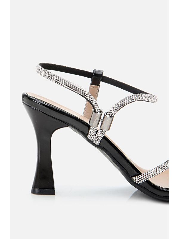 Kadın Siyah Taşlı Topuklu Sandalet - Görsel 8