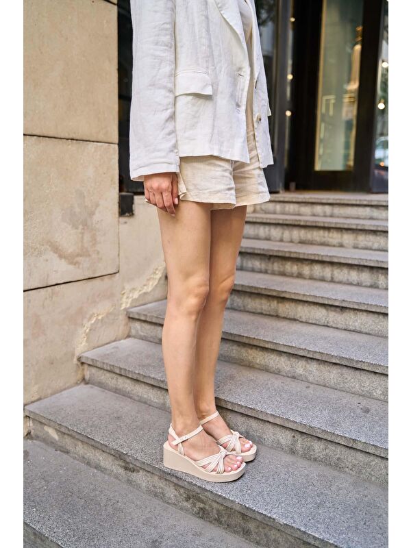 Düğüm Dolgu Topuklu Sandalet Bej - Görsel 5