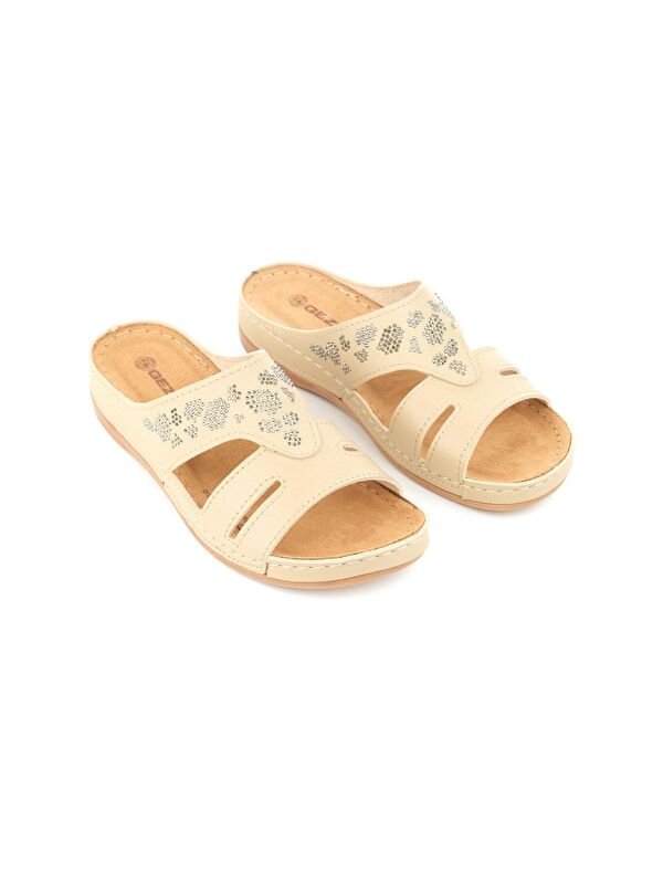 Yazlık Kadın Suni Deri Koleksiyon Terlik - Görsel 4