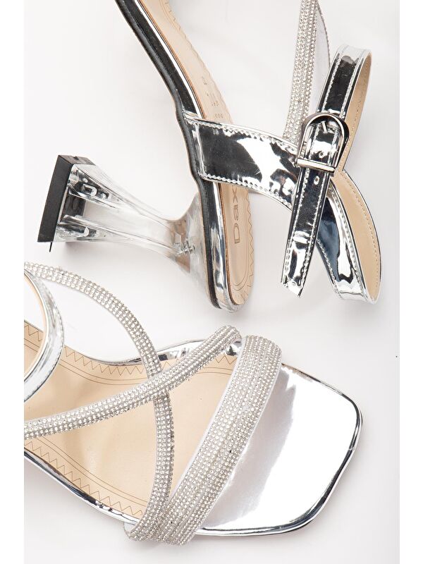 D500 Günlük Ortopedik Klasik Topuklu Kadın Ayakkabı - Görsel 6