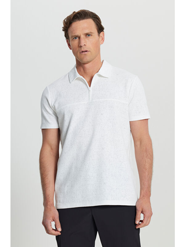 Altınyıldız Classics Erkek Ekru Pamuklu Slim Fit Dar Kesim Polo Yaka Jakarlı Esnek Tişört