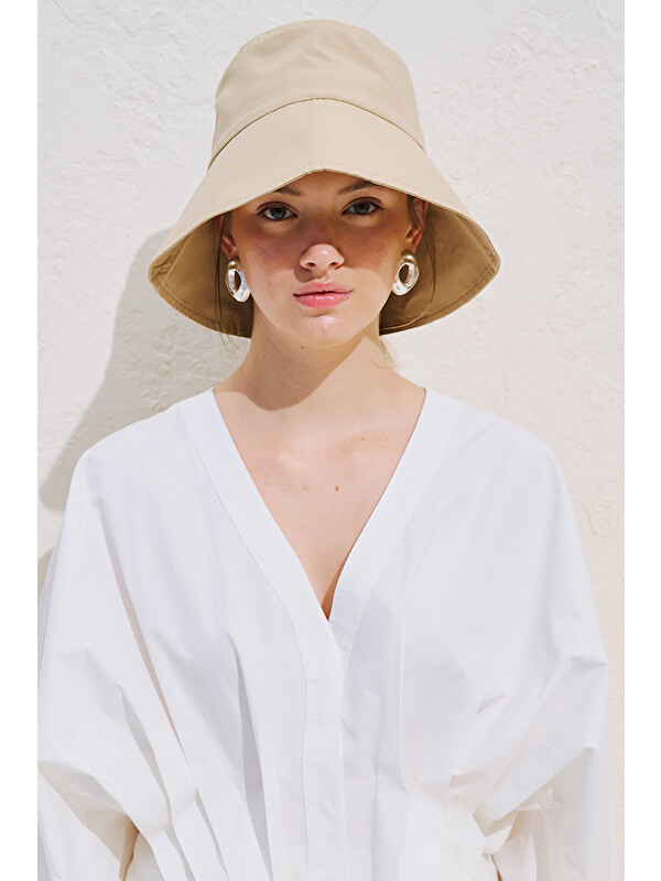 Manuka Bucket Bağcıklı Şapka Camel