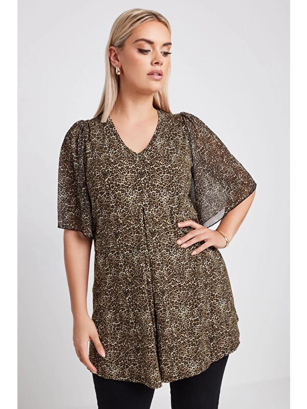 Stil Diva Büyük Beden V Yaka Kolları Tül Detaylı Leopar Desenli Bluz 321823