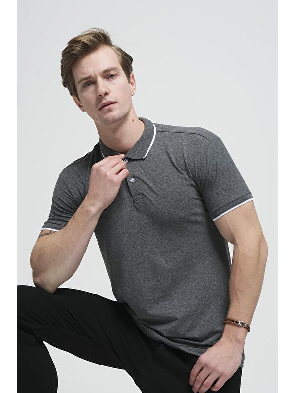 Oksit Colton Yakası Biyeli Likralı Slim Fit Erkek Polo Yaka Tişört