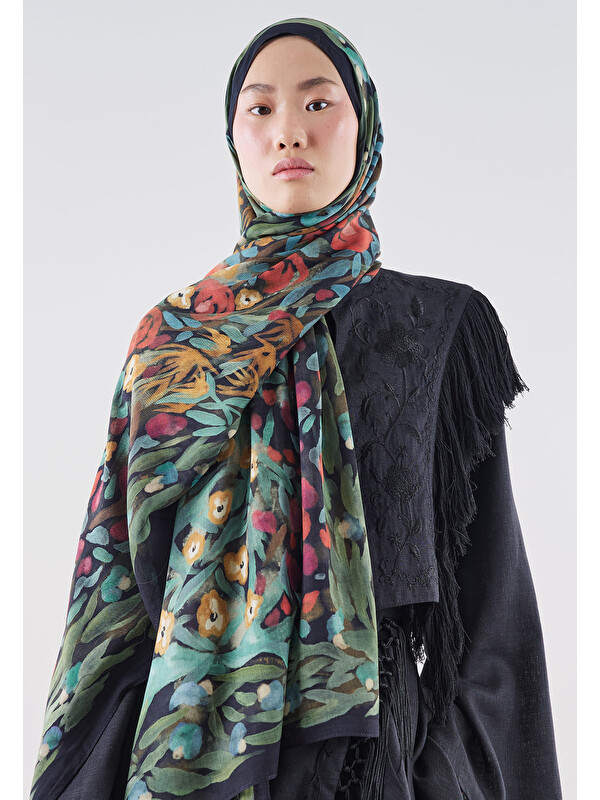 Fresh Scarfs Floral Whimsy Desen Rami Viskon Şal Siyah