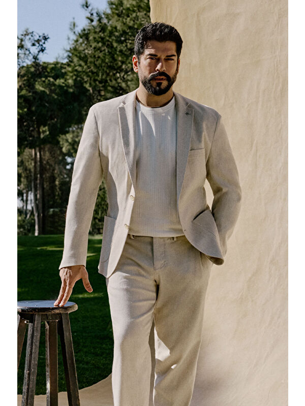 Altınyıldız Classics Erkek Bej Yumuşak Dokulu Keten Slim Fit Dar Kesim Mono Yaka Diagonal Desenli Ceket