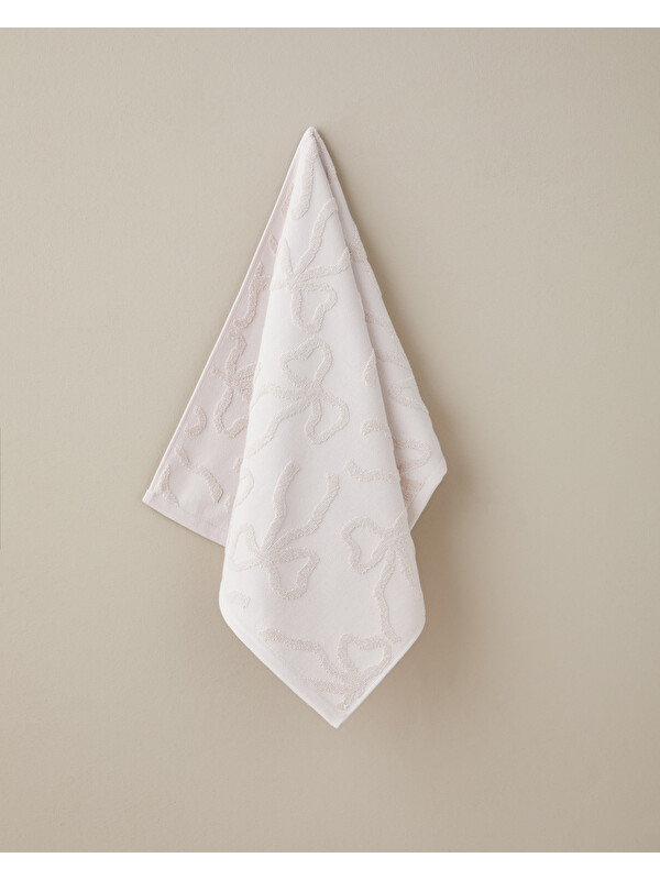 English Home Romance Ribbon Pamuk Jakarlı Yüz Havlusu 50x80 cm Pudra