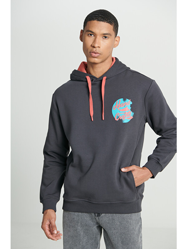 Lee Regular Fit Normal Kesim Kapüşonlu İçi Polarlı Sırt Baskılı Antrasit Sweatshirt