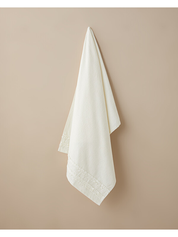 English Home Soft Ruffle Pamuk Banyo Havlusu 70x140 cm Fildişi
