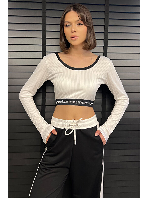 Gülseli Bel Lastikli Yazı Baskılı Kadın Body Bluz