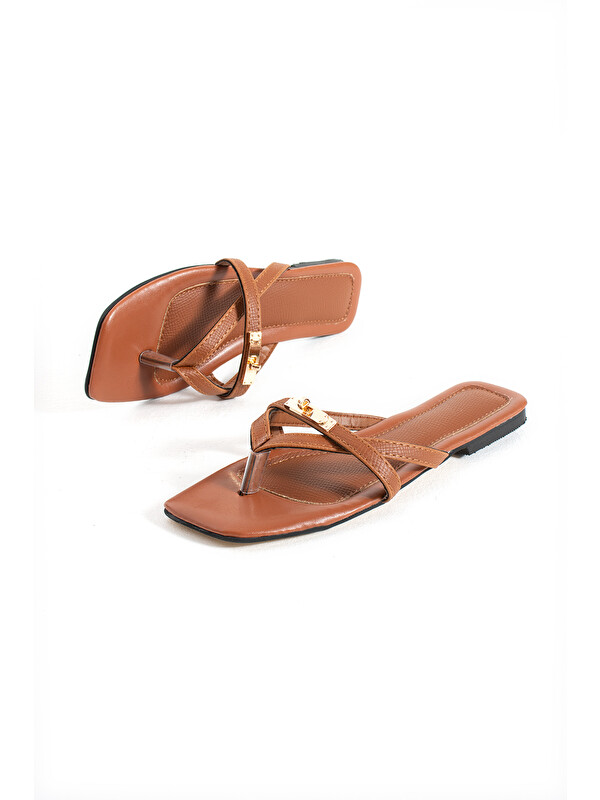 DUXAL SHOES Zoe Kare Burun Tasarım Tokalı Parmak Arası Sandalet Terlik