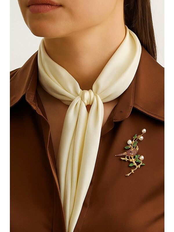 New Obsessions İnci Dalında Kuş Broş Yaka İğnesi