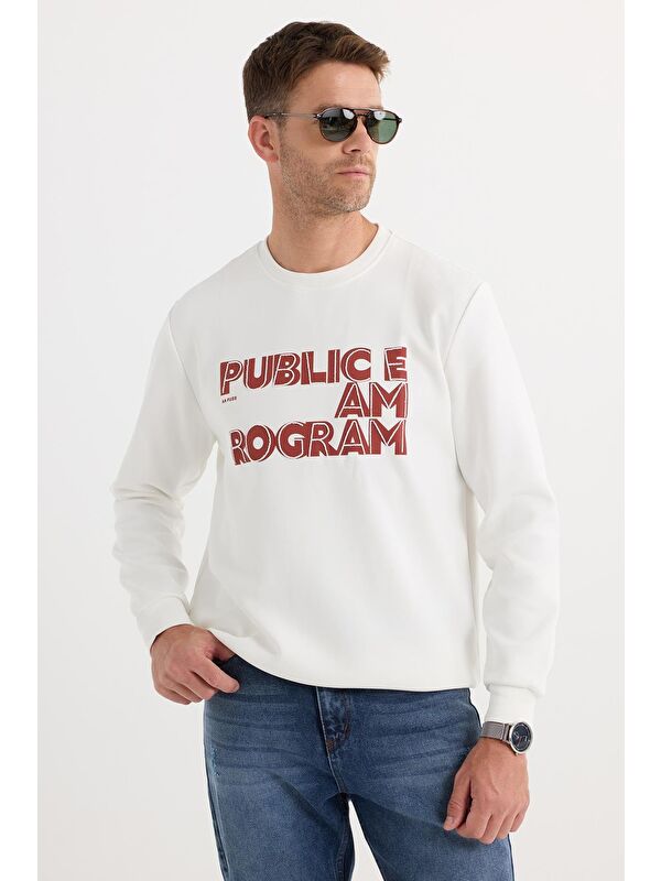 TUDORS Unisex Oversize Geniş Kesim Pamuklu Yumuşak Dokulu İçi Polarlı Baskılı Beyaz Sweatshirt