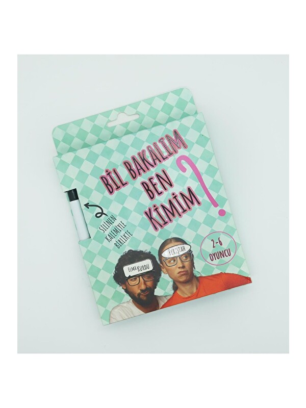 Bam Hediyelik Eşya Bil Bakalım Ben Kimim? – Silinebilir Kalemli Eğlenceli Tahmin Oyunu (2–6 Oyuncu)