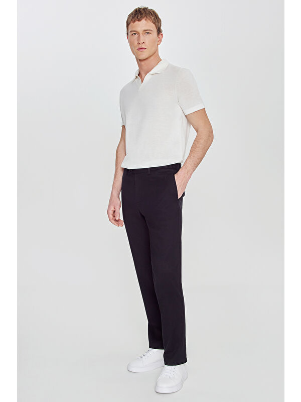Altınyıldız Classics Erkek Siyah Regular Fit Normal Kesim Yan Cepli Armürlü Casual Pantolon
